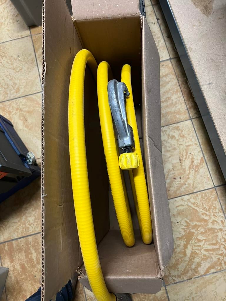Gasleiding inox flexibel plt DN 20, Ophalen
