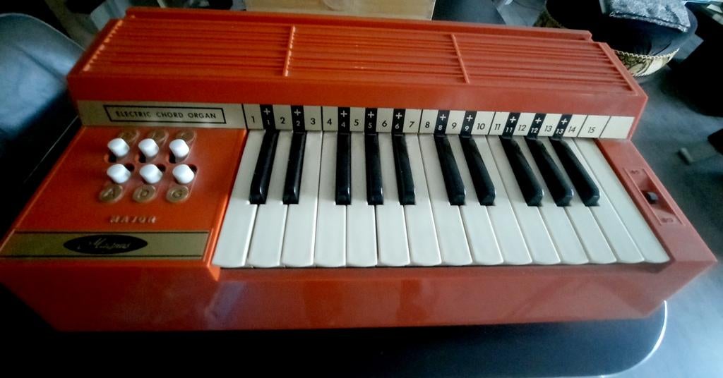 Electrische piano  -harmonium, Enlèvement, Orgue