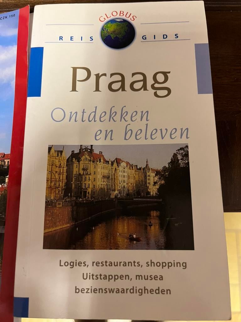 Reisgidsen Praag, Ophalen, Zo goed als nieuw