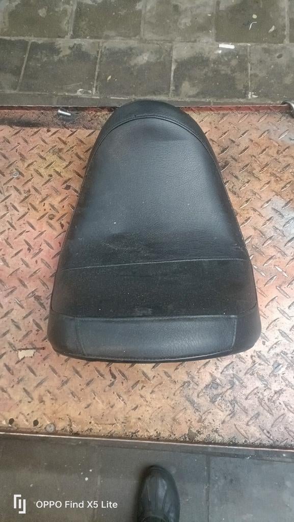 Harley-Davidson zadel vrod en Fatboy 07, Motoren, Ophalen of Verzenden