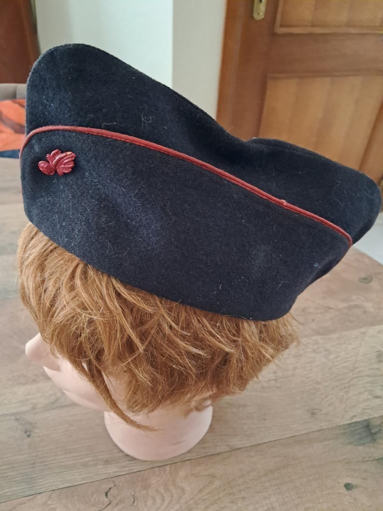 Ancien calot de sapeur pompier Français, Enlèvement ou Envoi, Gendarmerie, Casque ou Béret