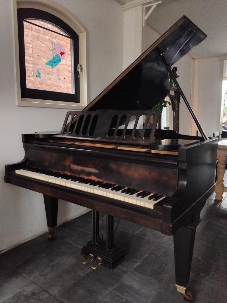 Vleugelpiano - Kwartvleugel Wolfframm-Dresden - 1920, Muziek en Instrumenten, Piano's, Ophalen, Gebruikt, Zwart, Vleugel