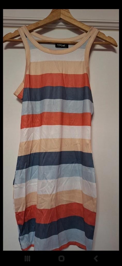 Lot 7 petites robes moulantes, Vêtements | Femmes, Enlèvement ou Envoi, Neuf