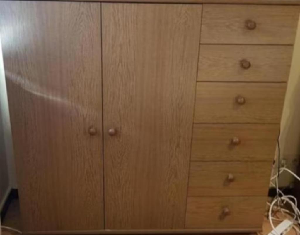 Kast, Ophalen, Gebruikt, 100 tot 150 cm, 25 tot 50 cm