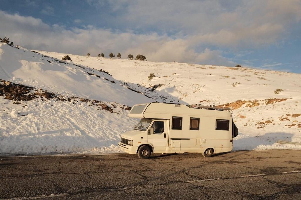 J5 peugeot Camping car Full equipé, Caravans en Kamperen, Diesel, Fiat, Fiat