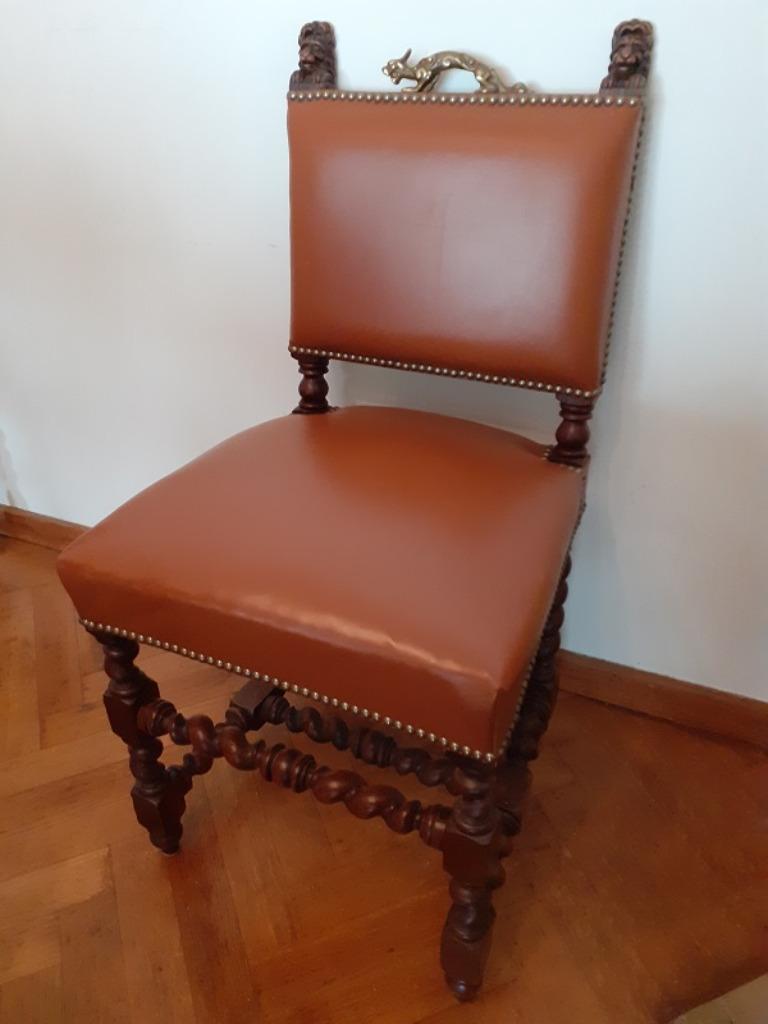 4 chaises Tête de Lion - Très bon état - !! à 1190 FOREST !!, Bois, Brun, Enlèvement, Utilisé