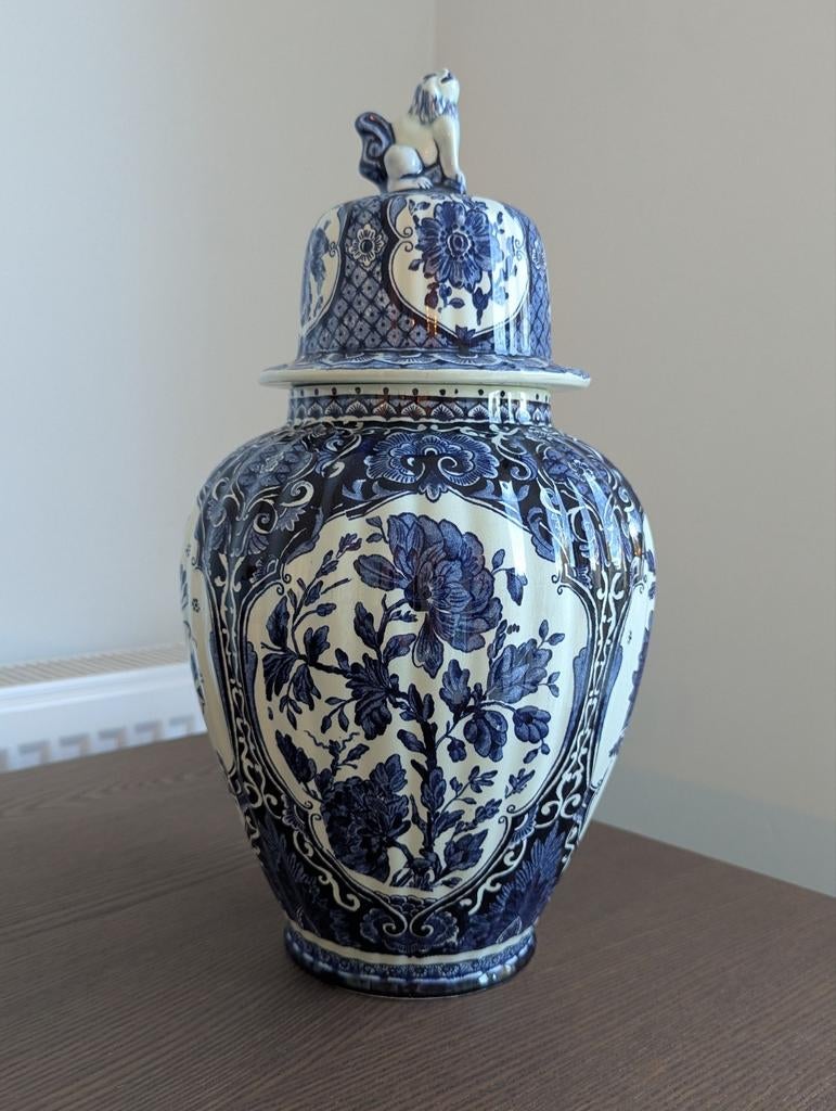 Vase et couvercle bleu Delft, Antiquités & Art, Enlèvement ou Envoi
