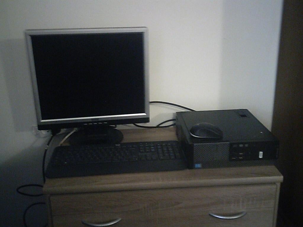 ordi. DELL. 6Gb--500 Gb.+ clavier +souris S. fil. W10.Ecran, HDD, 512 GB, 4 Ghz ou plus, Enlèvement