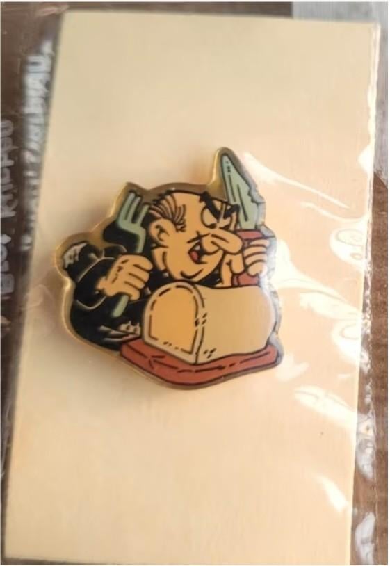 De Smurfen: Gargamel - pin, Collections, Personnages de BD, Enlèvement ou Envoi, Schtroumpfs, Comme neuf, Autres types