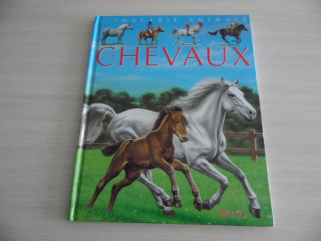L'IMAGERIE ANIMALE     LES CHEVAUX, Enlèvement ou Envoi, Émilie Beaumont, Non-fiction
