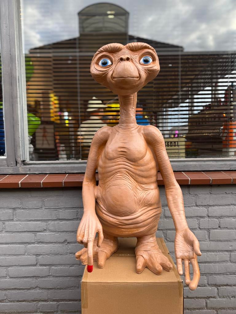 Image d'accueil du téléphone E.T, Enlèvement, Comme neuf, Fantasy