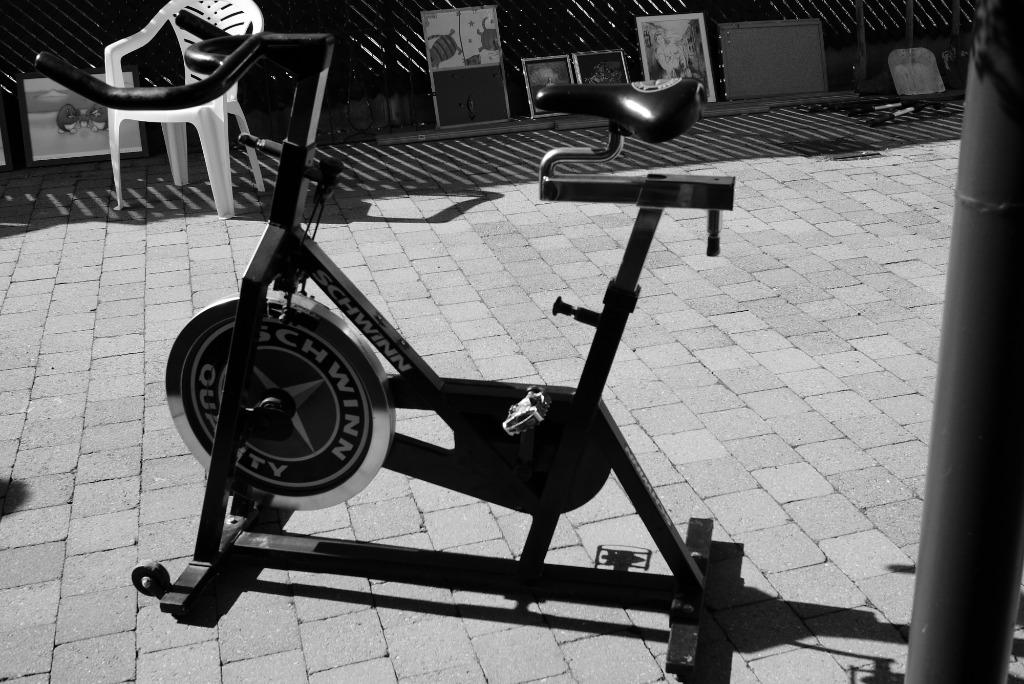 home trainer, Ophalen, Gebruikt, Rug, Metaal
