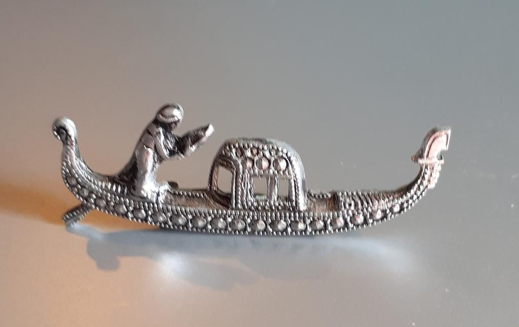 broche gondole imitation marcassite (x2100), Enlèvement ou Envoi, Utilisé, Argent, Autres matériaux