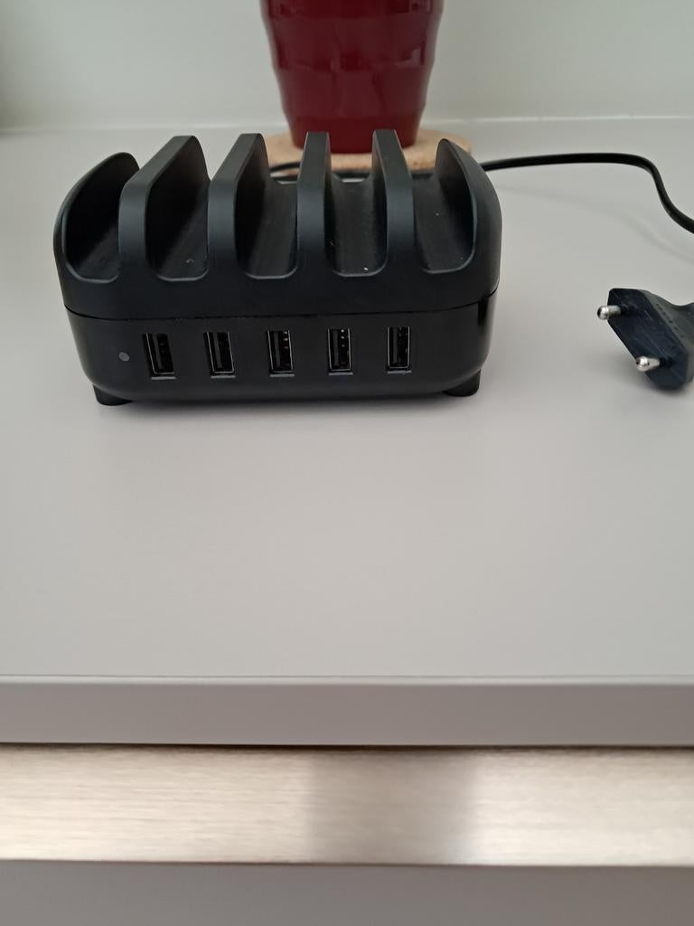 Lader met plaats voor 5 kabels, Enlèvement ou Envoi