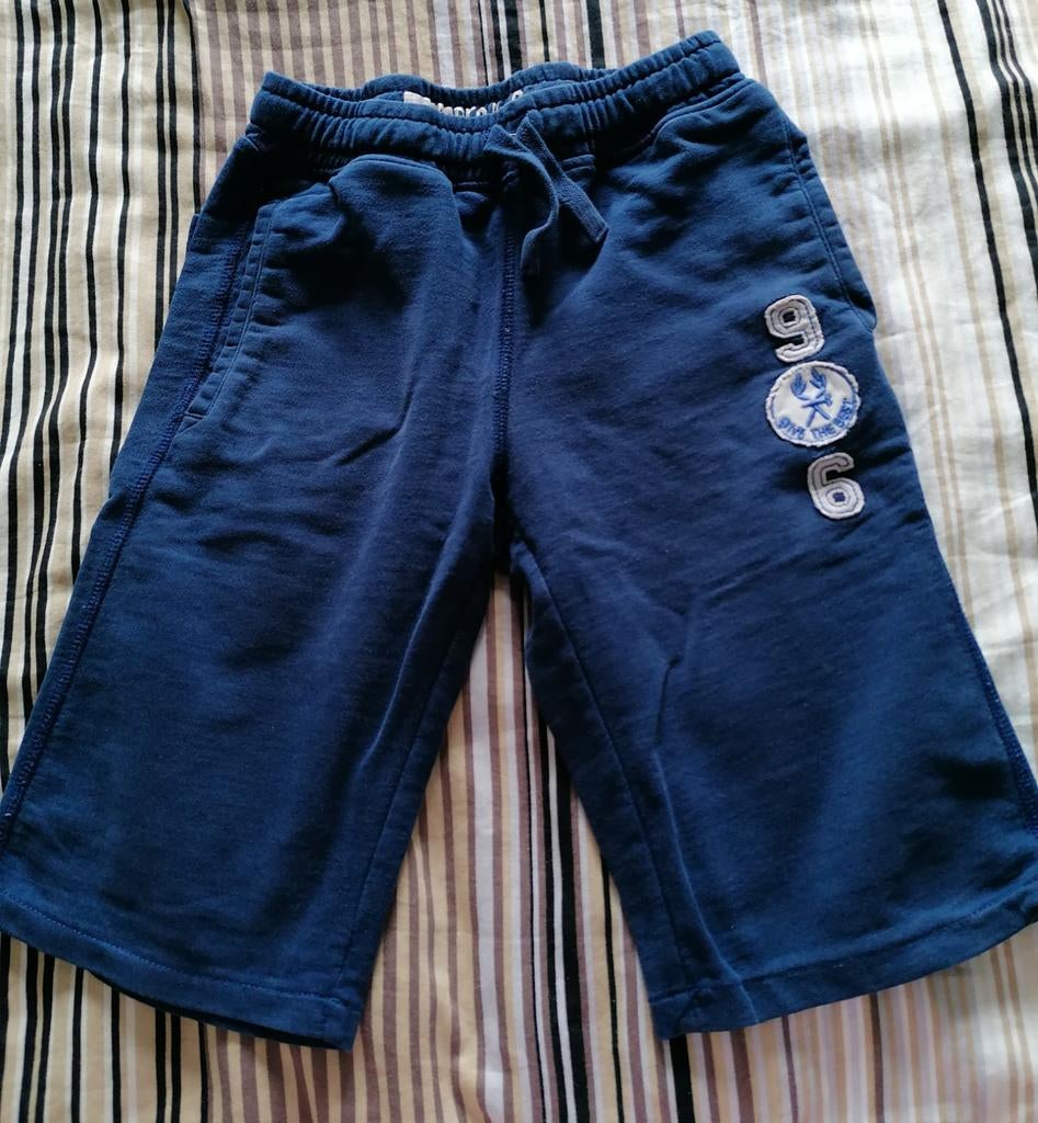 Short OKAIDI garçon 8 ans, Enlèvement ou Envoi, Comme neuf, Garçon