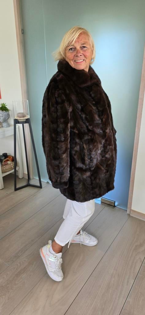 Prachtige winterjassen uit pels, Kleding | Dames, Ophalen, Maat 42/44 (L)