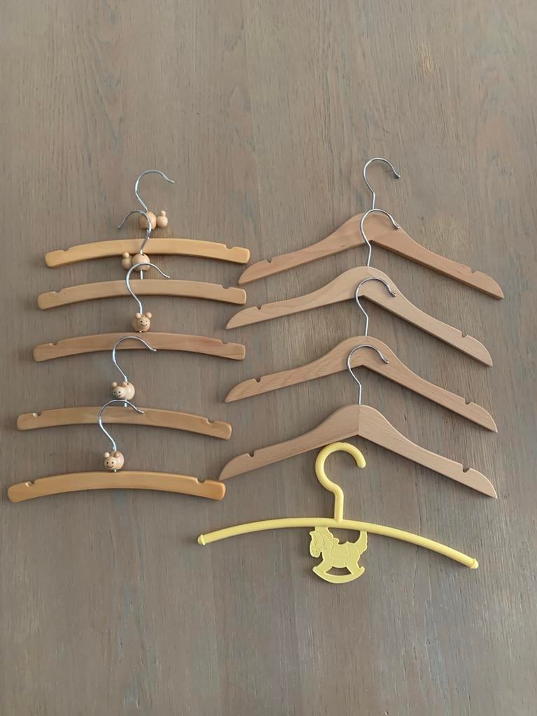 Kleerhangers, Kinderen en Baby's, Ophalen, Zo goed als nieuw