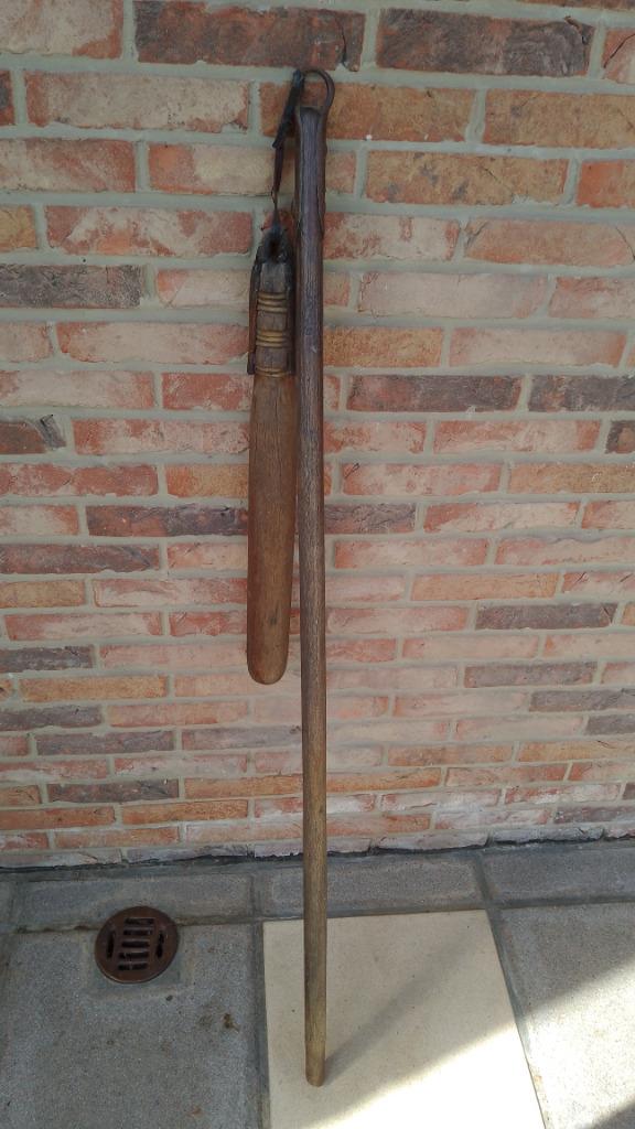 À vendre : Fléau ancien en bois, Ophalen