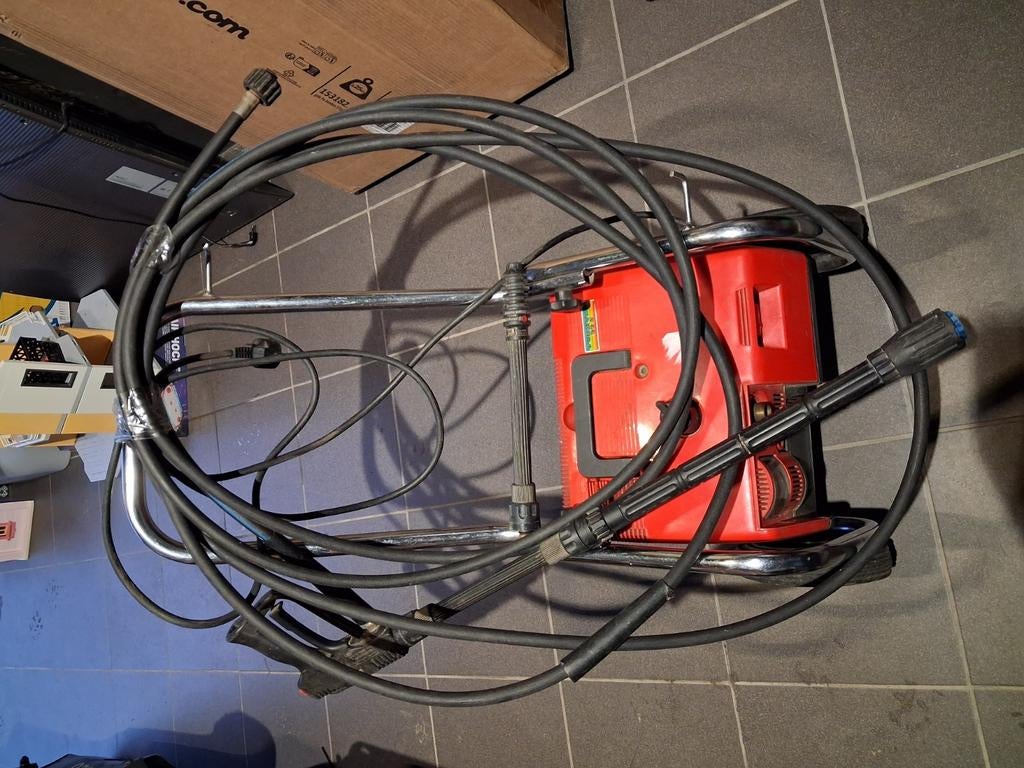 Nettoyeur haute pression semi professionnel, Enlèvement, Utilisé