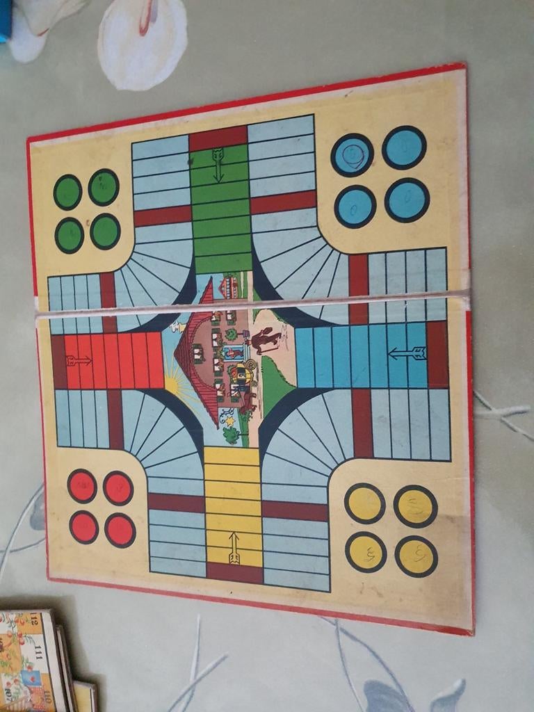 Anciens plateaux de jeux de société, Enlèvement ou Envoi