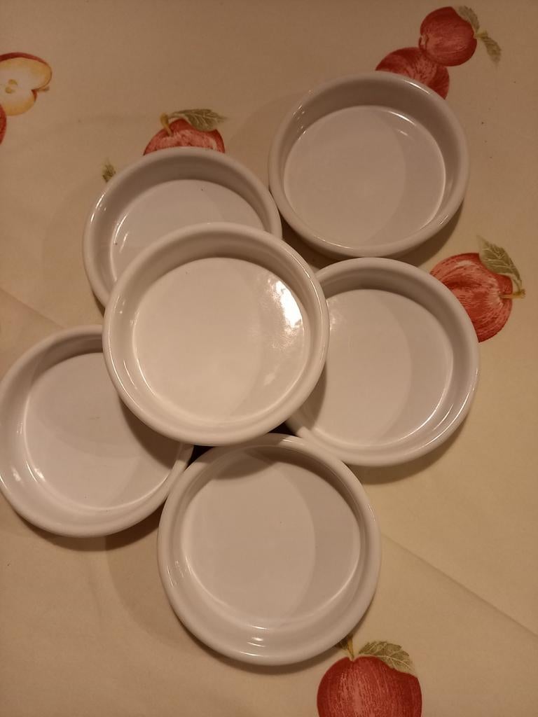 Witte ovenschoteltjes, Huis en Inrichting, Keuken | Potten en Pannen, Ophalen of Verzenden, Zo goed als nieuw