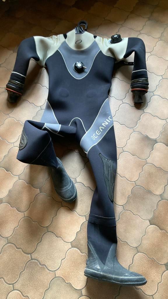 Combinaison étanche Oceanic taille XL, capuche et gants, Enlèvement, Comme neuf