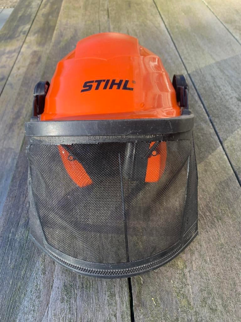 Veiligheidshelm Stihl, Ophalen, Zo goed als nieuw