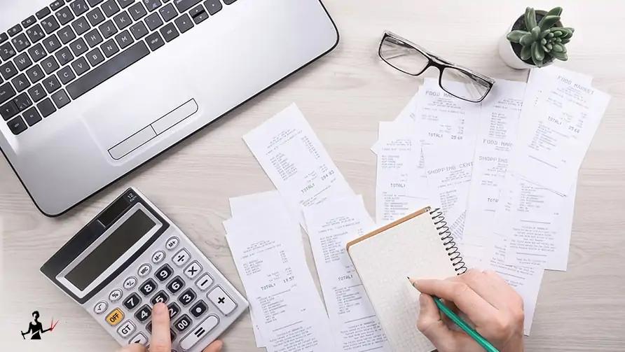 Expert comptable à votre disposition, Se rend à domicile, Administration des salaires