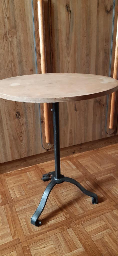 ROND TAFELTJE, Ophalen, Rond