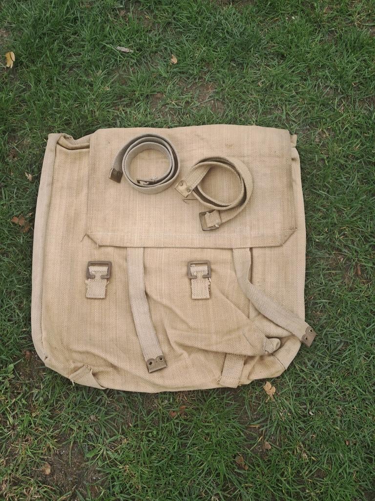 WW2  P-37 webbing british army, Ophalen of Verzenden