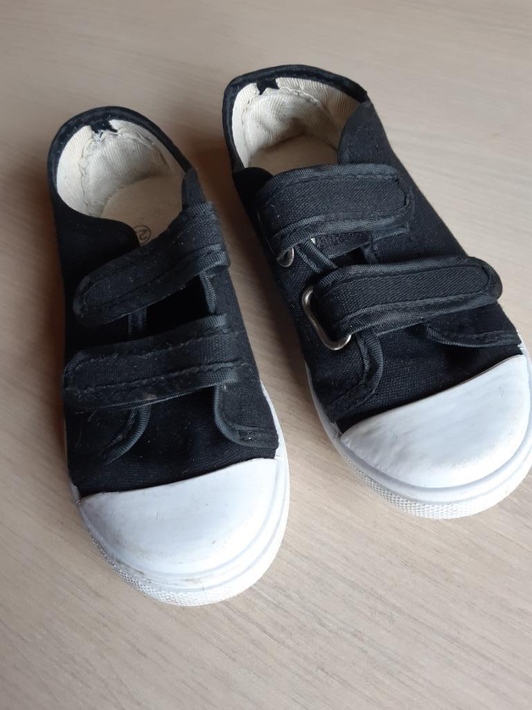 stoffen kindersneakers met velcro maat 29, Ophalen of Verzenden, Zo goed als nieuw