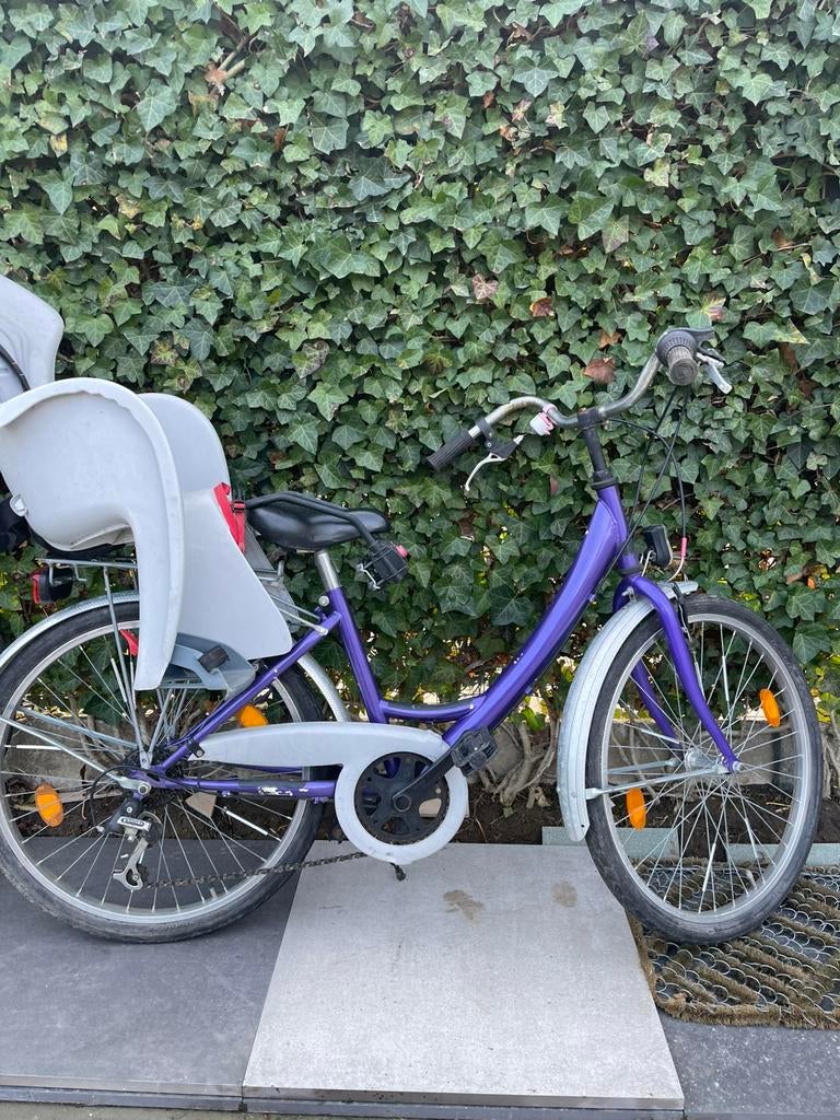 Een fiets van 24 inch, Ophalen, Zo goed als nieuw