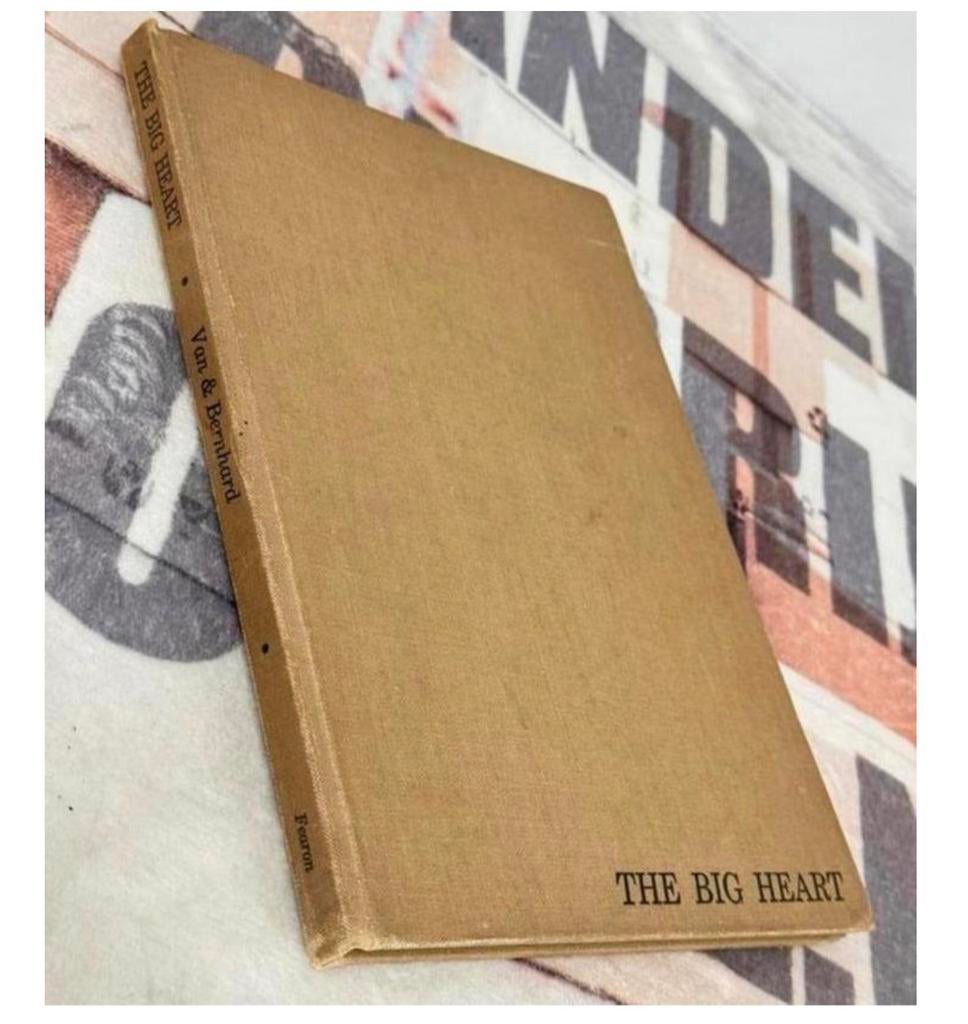Melvin Van Ruth Bernhard The Big Heart 1957 signed 1st ED !, Ophalen of Verzenden, Zo goed als nieuw, Boek, Tijdschrift of Artikel