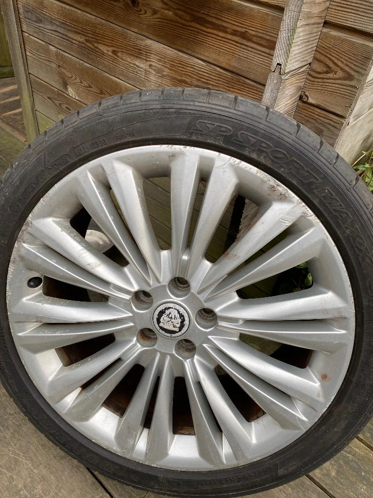 Jaguar Caravela velgen 19 inch., Particulier, Achat