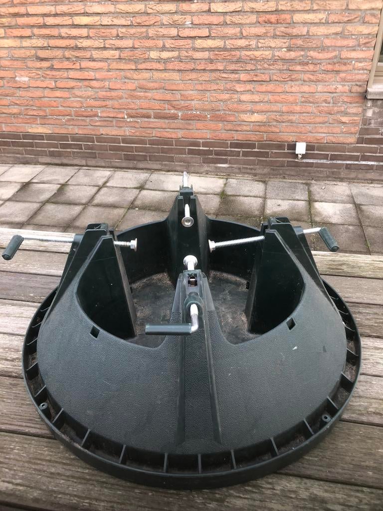 Voet voor kerstboom, Ophalen, Zo goed als nieuw