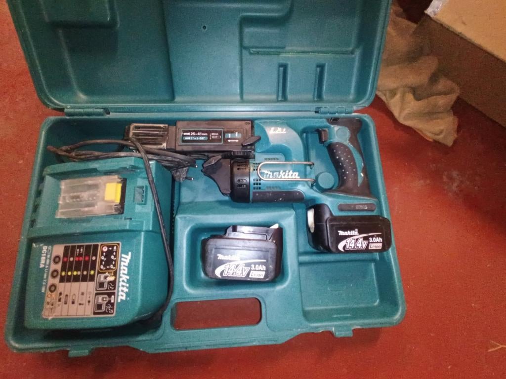 Giproc schroefmachine 14,4 volt  makita, Doe-het-zelf en Bouw, Ophalen, Gebruikt