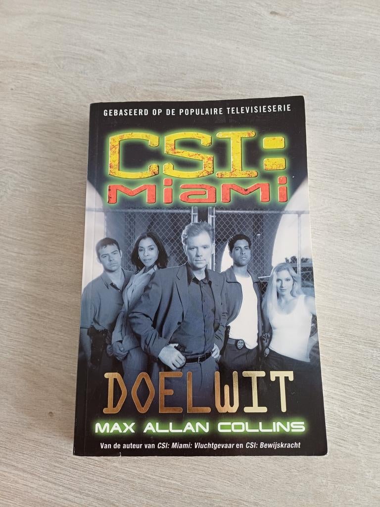 Boeken CSI Miami, Ophalen of Verzenden, Gelezen, Tv-bewerking