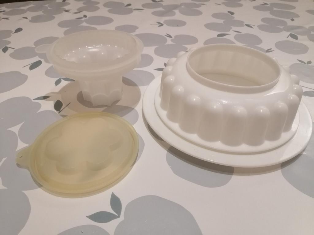 Moule Tupperware à pudding, flan, Enlèvement ou Envoi, Utilisé
