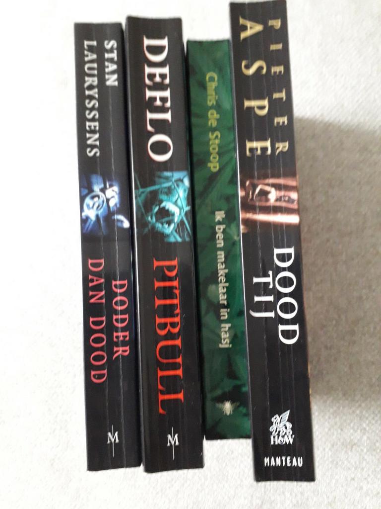 Bundel van 11 boeken : thrillers en romans, Boeken, Ophalen of Verzenden, Zo goed als nieuw