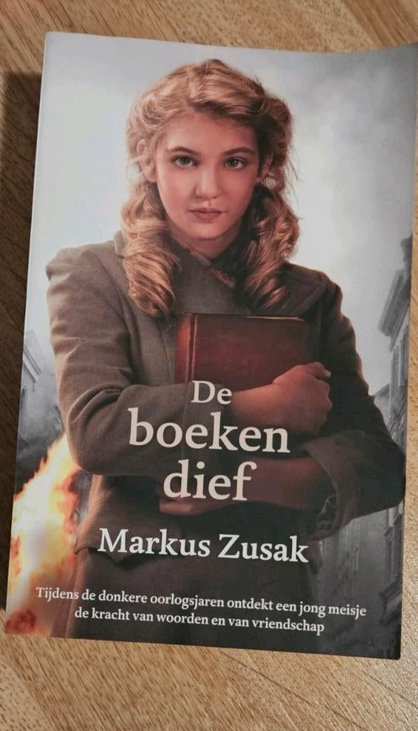 De Boekendief - Markus Zusak, Boeken, Ophalen of Verzenden, Gelezen