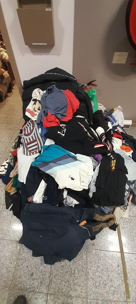 Kavels tweedehands kleding, Kleding | Heren, Heren-kledingpakketten, Gedragen, Ophalen