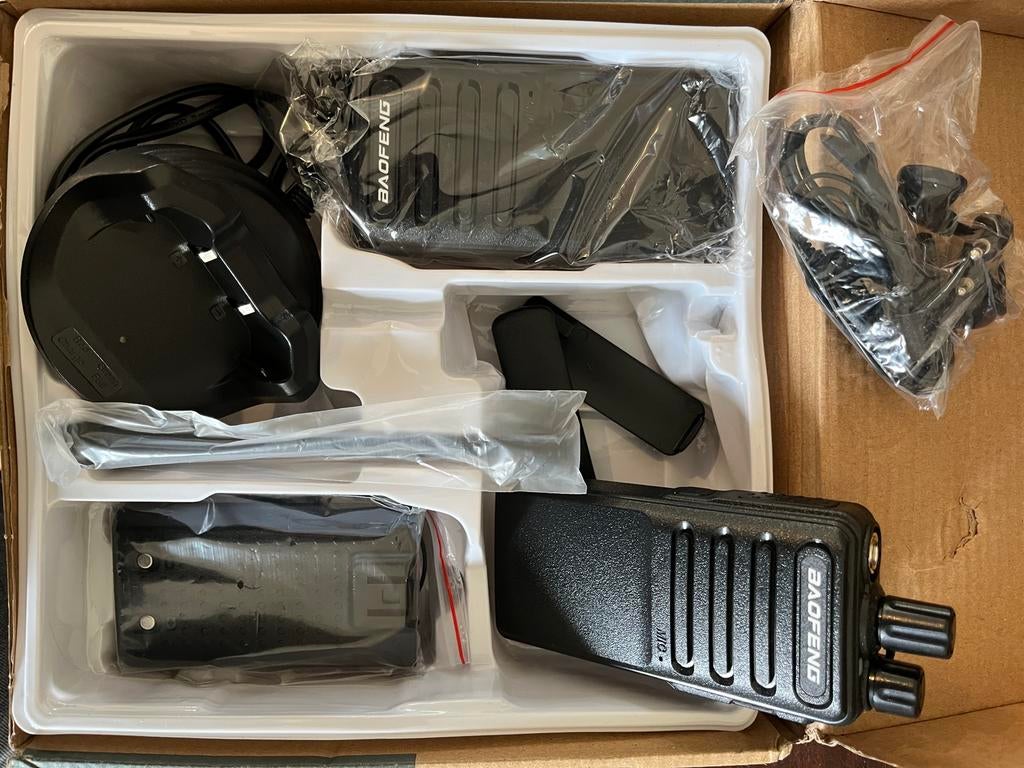 Baofeng BF-v9 UHF portofoons. Set van 2 nieuw in doos, Enlèvement, Neuf