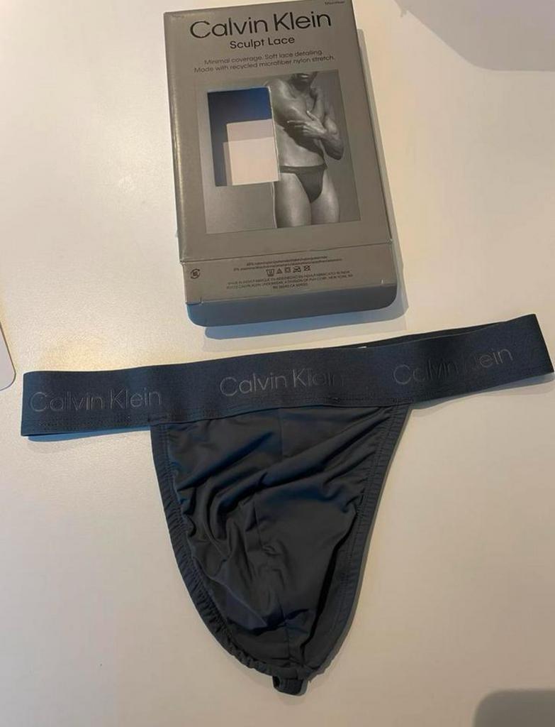 String en dentelle Calvin Klein Sculp pour homme, Envoi, Noir, Calvin Klein, Slip