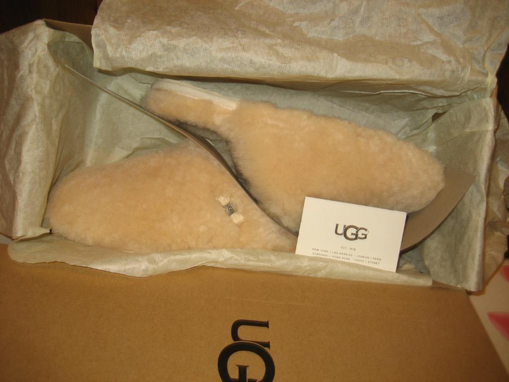 UGG FLUFF CLOG NATUREL TAILLE 39 EU, Neuf, UGG, Beige, Pantoufles
