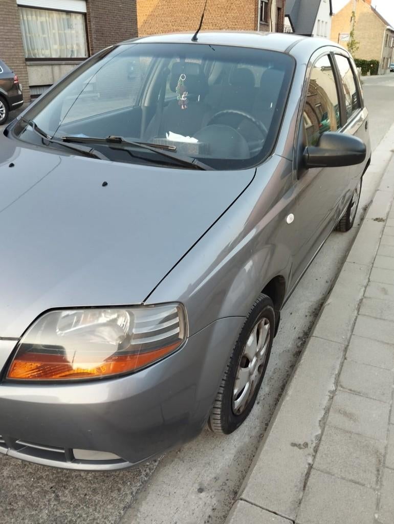 Chevrolet Kalos 2006 – 120 000 km, Autos, Chevrolet, Entreprise, Kalos, Peinture métallisée, Essence, Euro 4, Berline, 5 portes