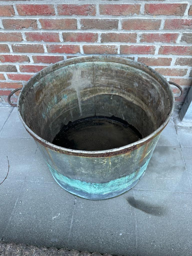 Koperen ketel-kuip, bloemen, planten, boomje (ton, bloempot), Tuin en Terras, Ophalen, Overige materialen, Gebruikt, Rond