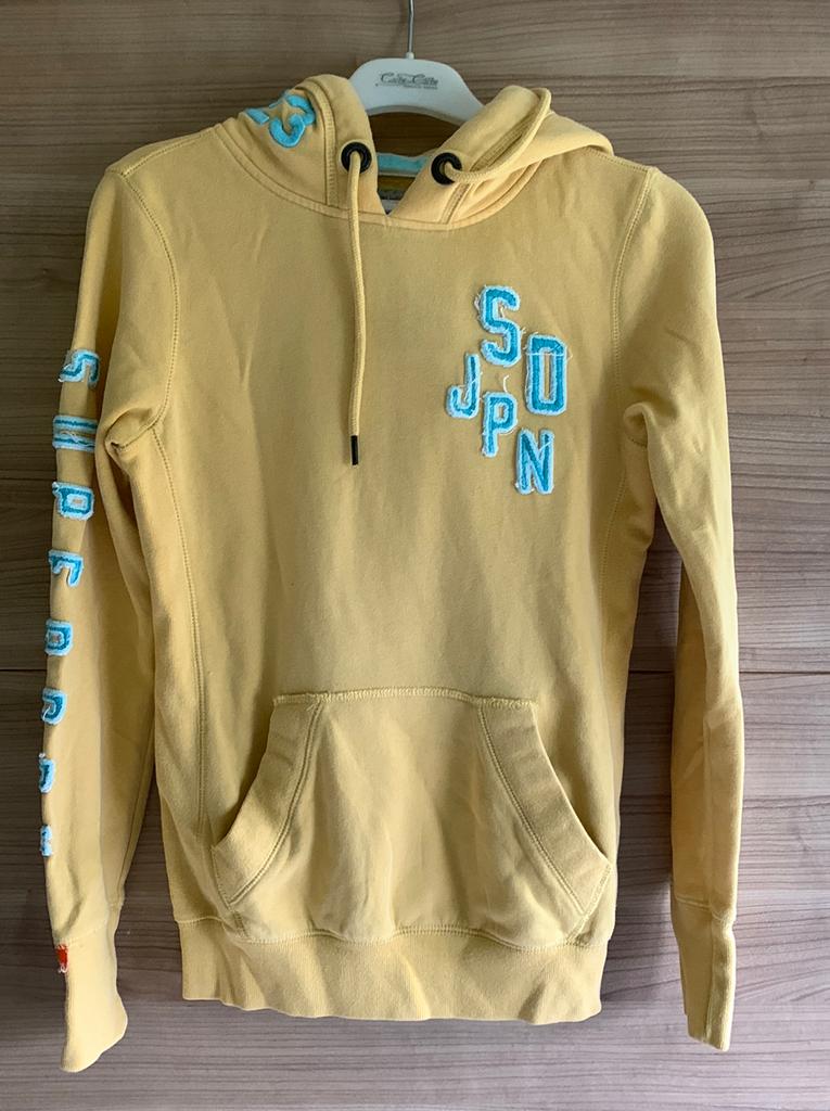 Superdry pull jaune extra petit, Superdry, Garçon ou Fille, Pull ou Veste, Enlèvement