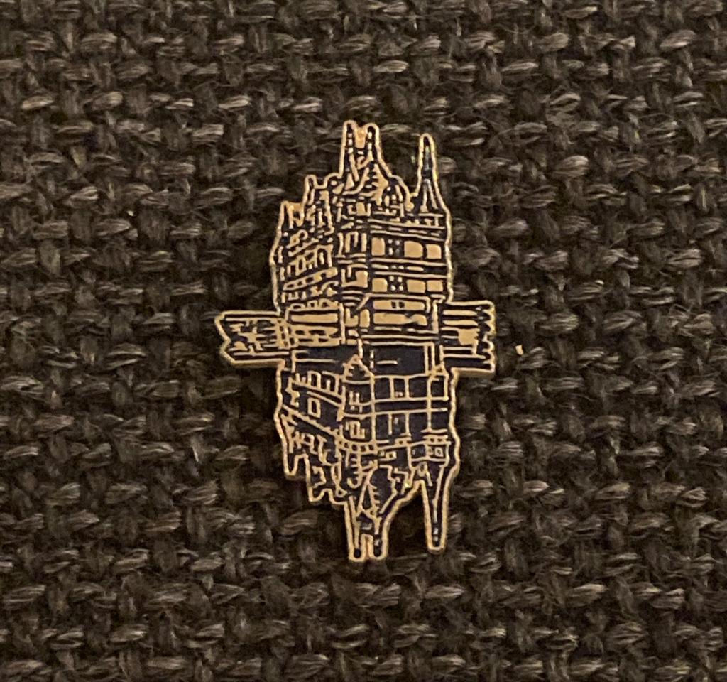 PIN - BUILDING - BATIMENT - GEBOUW, Envoi, Utilisé, Autres sujets/thèmes, Insigne ou Pin's