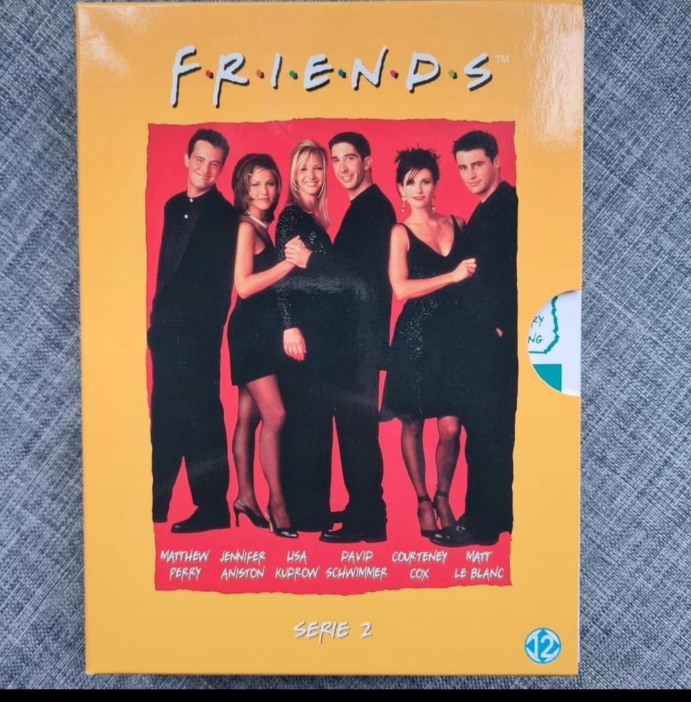 Friends saison 2, Enlèvement ou Envoi, Comme neuf