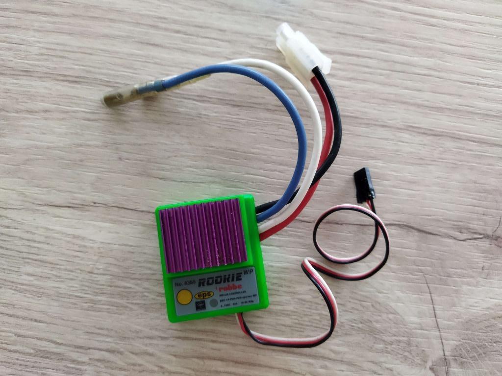 Robbe Rookie WP ESC regelaar No.8389, Hobby en Vrije tijd, Modelbouw | Radiografisch | Auto's, Ophalen of Verzenden, Gebruikt